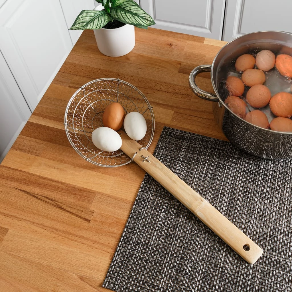 Brand new ⭐ Joyce Chen 7'' Stainless Steel Strainer with Bamboo Handle by Honey Can Do 🔥 4 Brand new ⭐ Joyce Chen 7'' Stainless Steel Strainer with Bamboo Handle by Honey Can Do 🔥 - Image 2